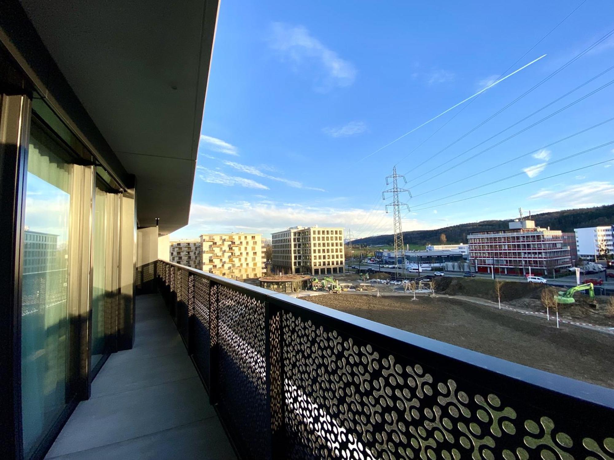 Glad Spot: Zurich - Central - Design - Netflix Eksteriør billede